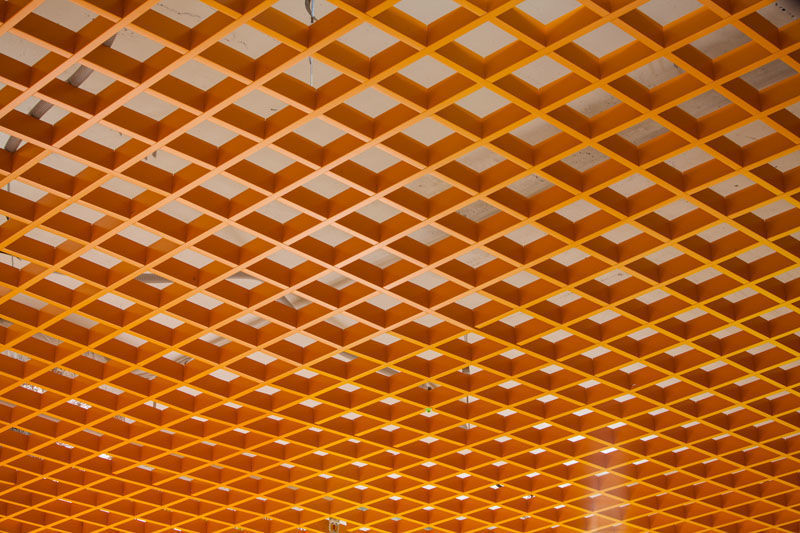 Потолок ячеистый грильято, 100 х 100, цвет оранжевый