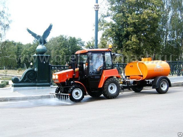 Прицеп специальный тракторный ОПМ - 3,5 с системой полива