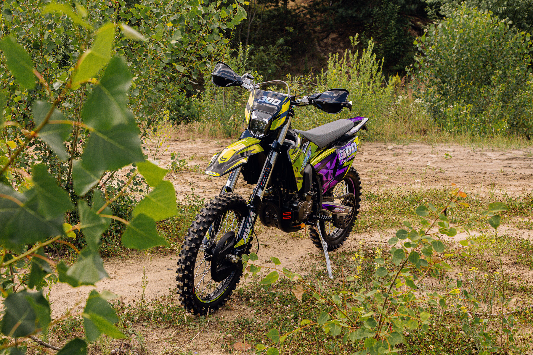 KEEN YBS300